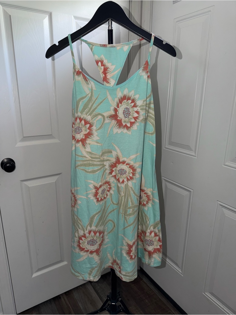 Patagonia Mint Green Tank Top with Coral Accents
